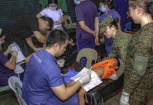 Cebu Residents Receive Free Medical, Dental Service